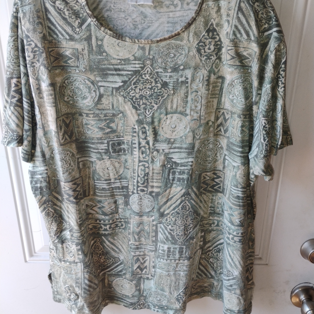 Fashion Bug Geometric Print Blouse in Green and Gray